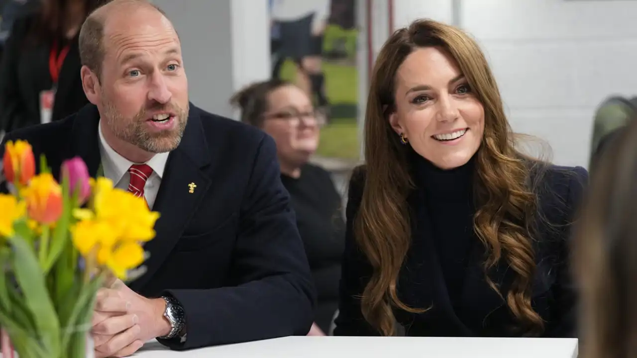 Kate Middleton y el príncipe Guillermo dejan a un lado el protocolo para rendir homenaje al miembro más desconocido de los Windsor